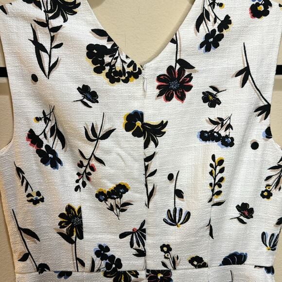 Ann Taylor Floral Double V Sheath Dress Size 0P - Picture 8 of 9